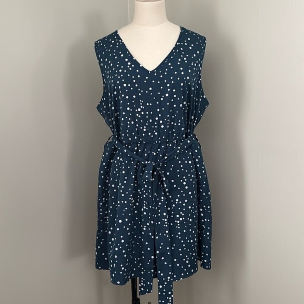 BloomChic Blue and White Sleeveless Shorts Romper with Matching Belt Sz10